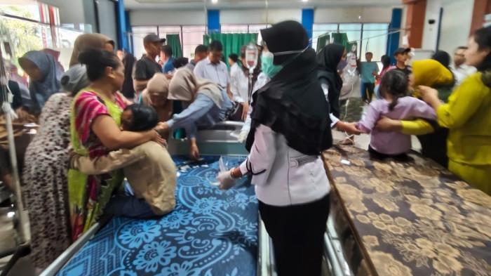 5.360 Anak Keracunan MBG, Program Unggulan Prabowo—Istana Akui Kelalaian: Kami Minta Maaf