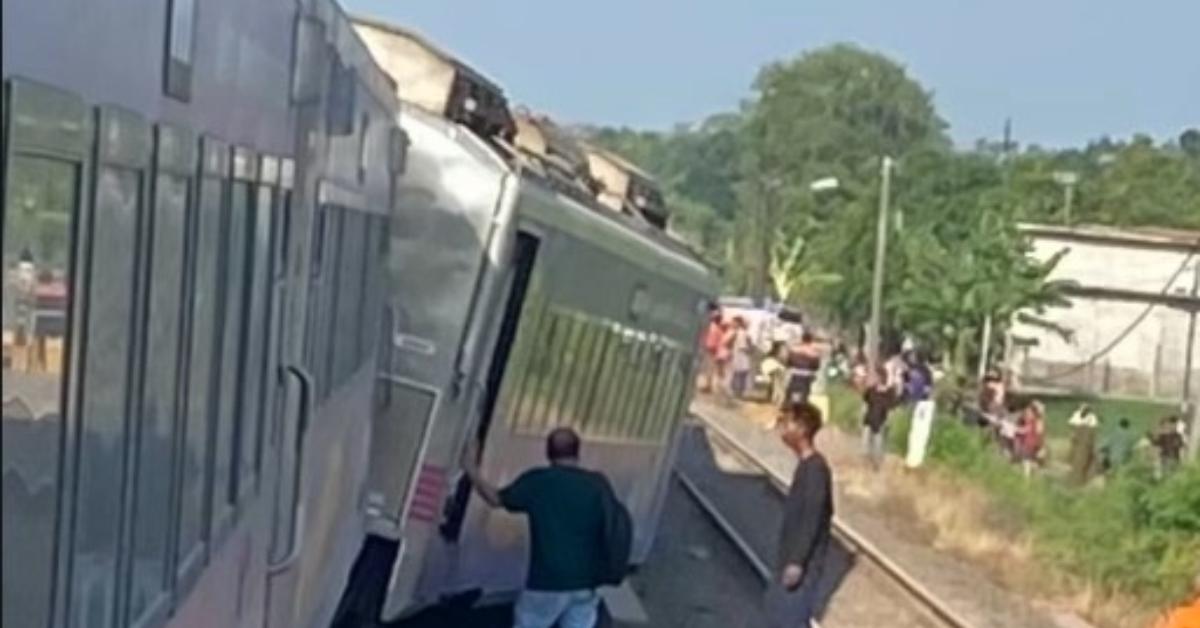 Cerita Horor Penumpang KA Argo Bromo Anggrek yang Anjlok di Subang: Setelah Lewat Cirebon Berguncang