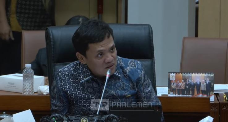 Ketua-Komisi-III-Habiburrokhman565.jpg