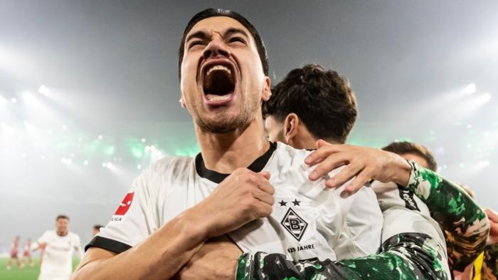 Kevin-Diks-Borussia-Mochengladbach-911.jpg