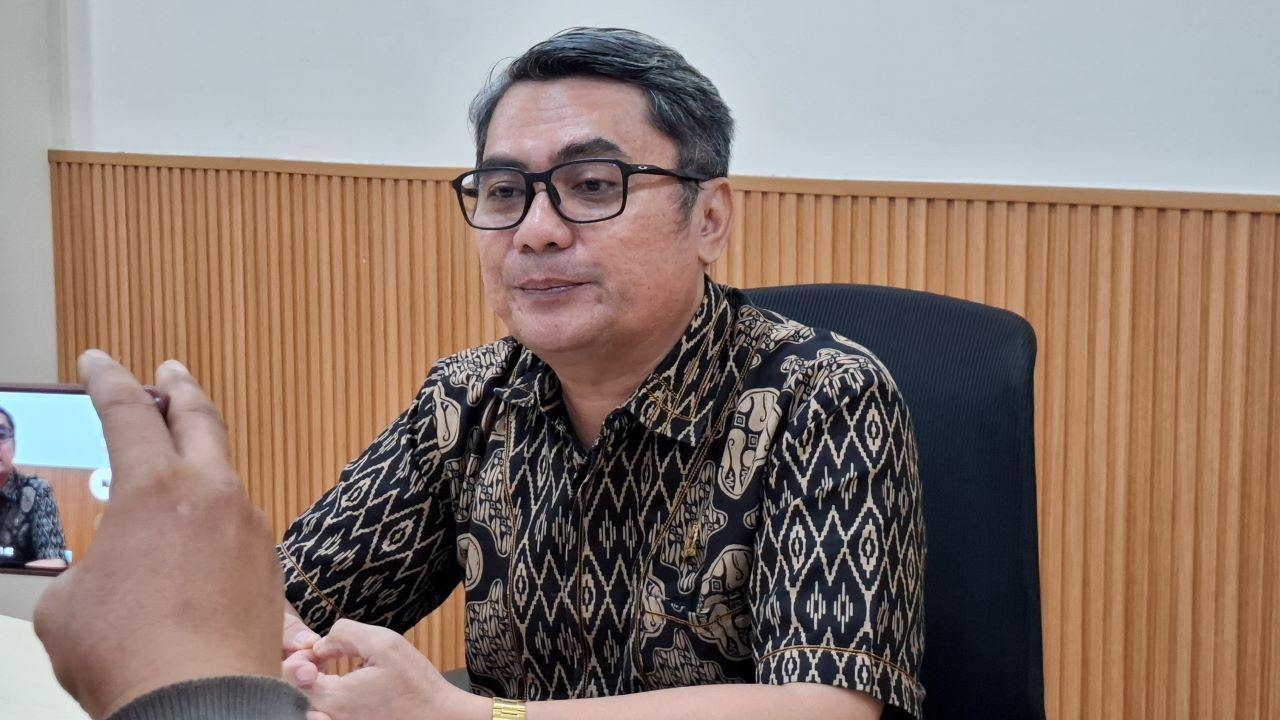 Komisioner-Komnas-HAM-RI-Uli-Parulian-Sihombing-dalam-konferensi-pers.jpg