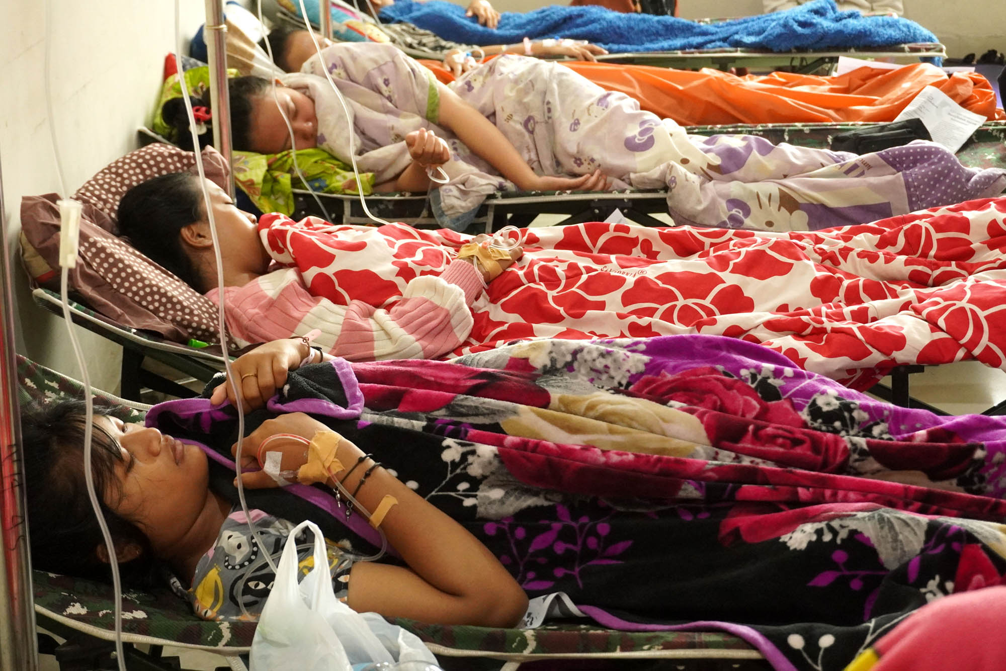 Petugas Dapur MBG Langgar Prosedur: Karena Ngantuk Masak Jam 21.00, Harusnya Jam 02.00