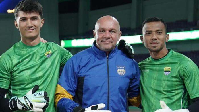 Luizinho-Passos-Teja-Paku-Alam-Kevin-Ray-Mendoza-Persib.jpg