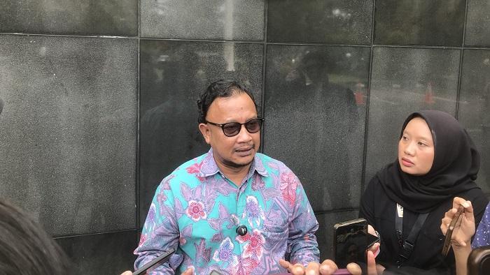 M-Choirul-Anam-di-Gedung-Promoter-Polda-Metro-Jaya.jpg