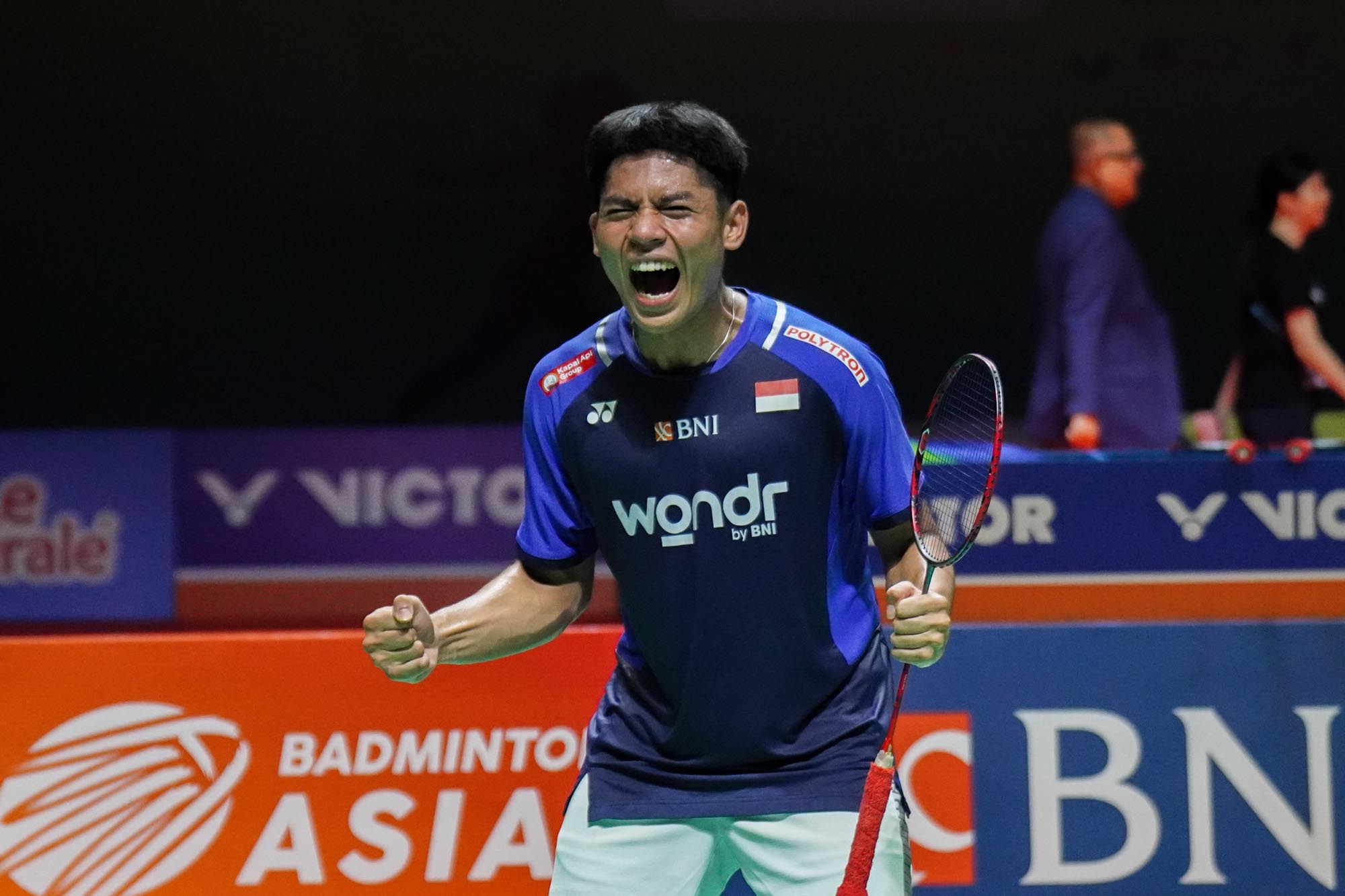 BAJC 2025 - Ekspresi Tunggal putra Indonesia, M Zaki Ubaidillah setelah mengalahkan Liu Yang Ming Yu (China) pada babak final Kejuaraan Badminton Asia Junior Championships 2025 di GOR Indoor Manahan, Solo, Sabtu (26/7/2025). Ubaidillah berhasil mengalahkan Liu dengan perolehan 21-12,21-17 poin dan keluar sebagai pemenang di kategori Individual. (TRIBUNNEWS/Muhammad Nursina