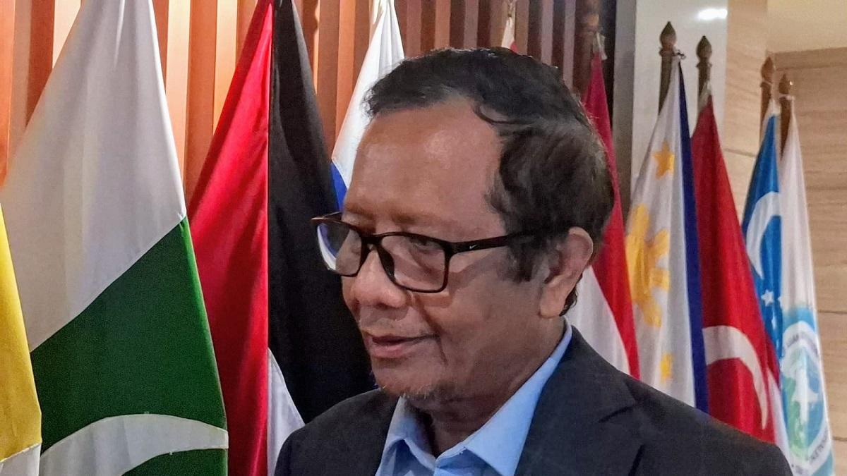 Mahfud MD Pertanyakan Penunjukkan Adies Kadir Jadi Calon Hakim MK: Kok Bisa Begitu Caranya?