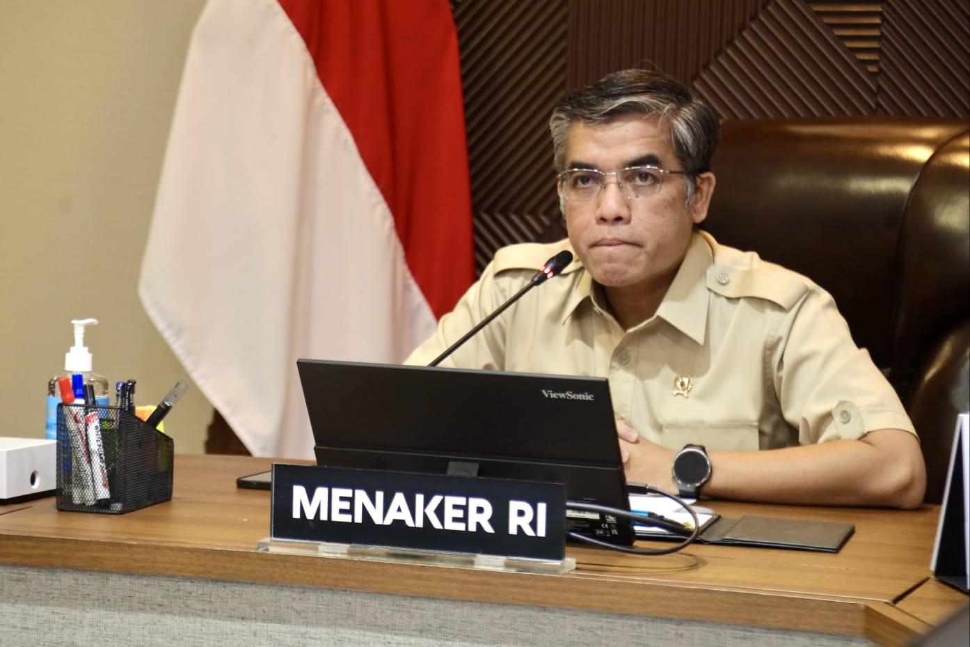 ADUAN THR - Menteri Ketenagakerjaan, Yassierli. Dirinya memastikan setiap pengaduan Tunjangan Hari Raya (THR) Keagamaan tidak akan berhenti pada tahap administrasi.