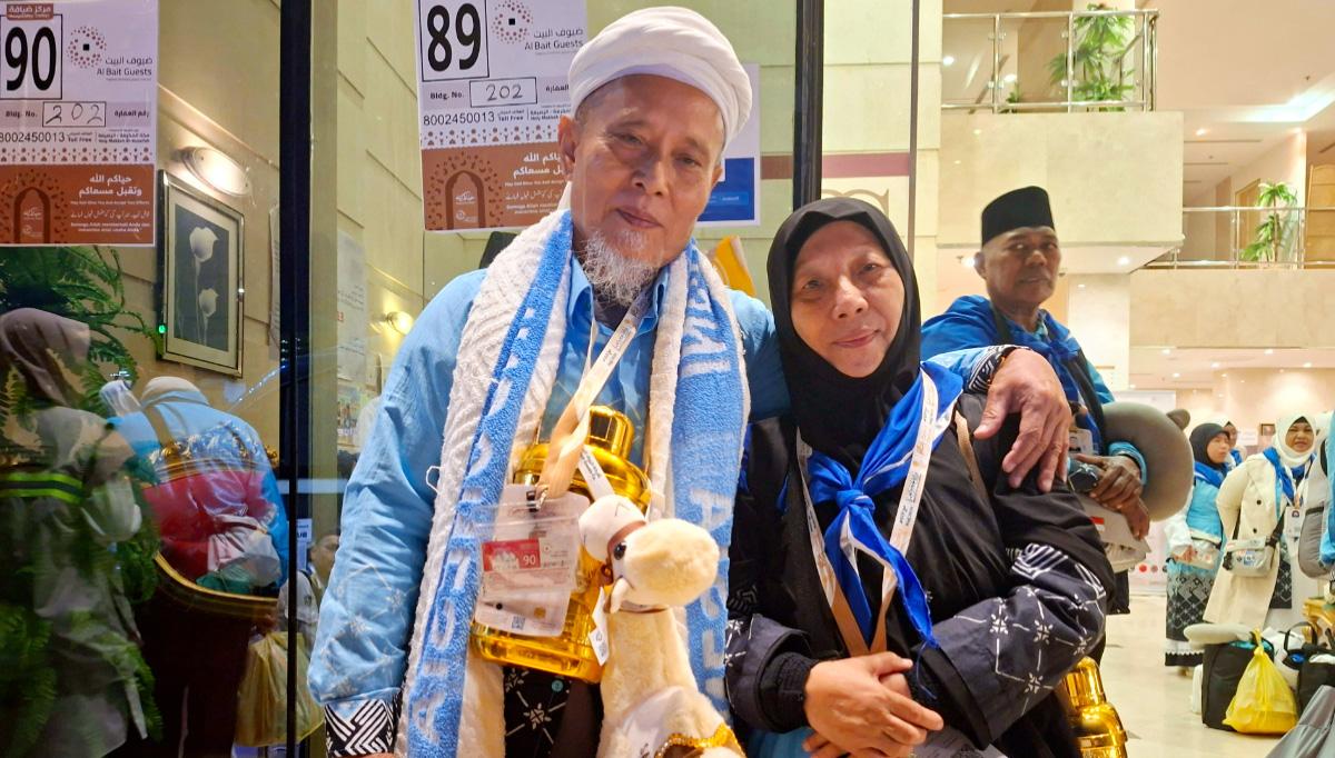 Mengintip Oleh-oleh Jemaah Haji, Boneka Unta jadi Favorit