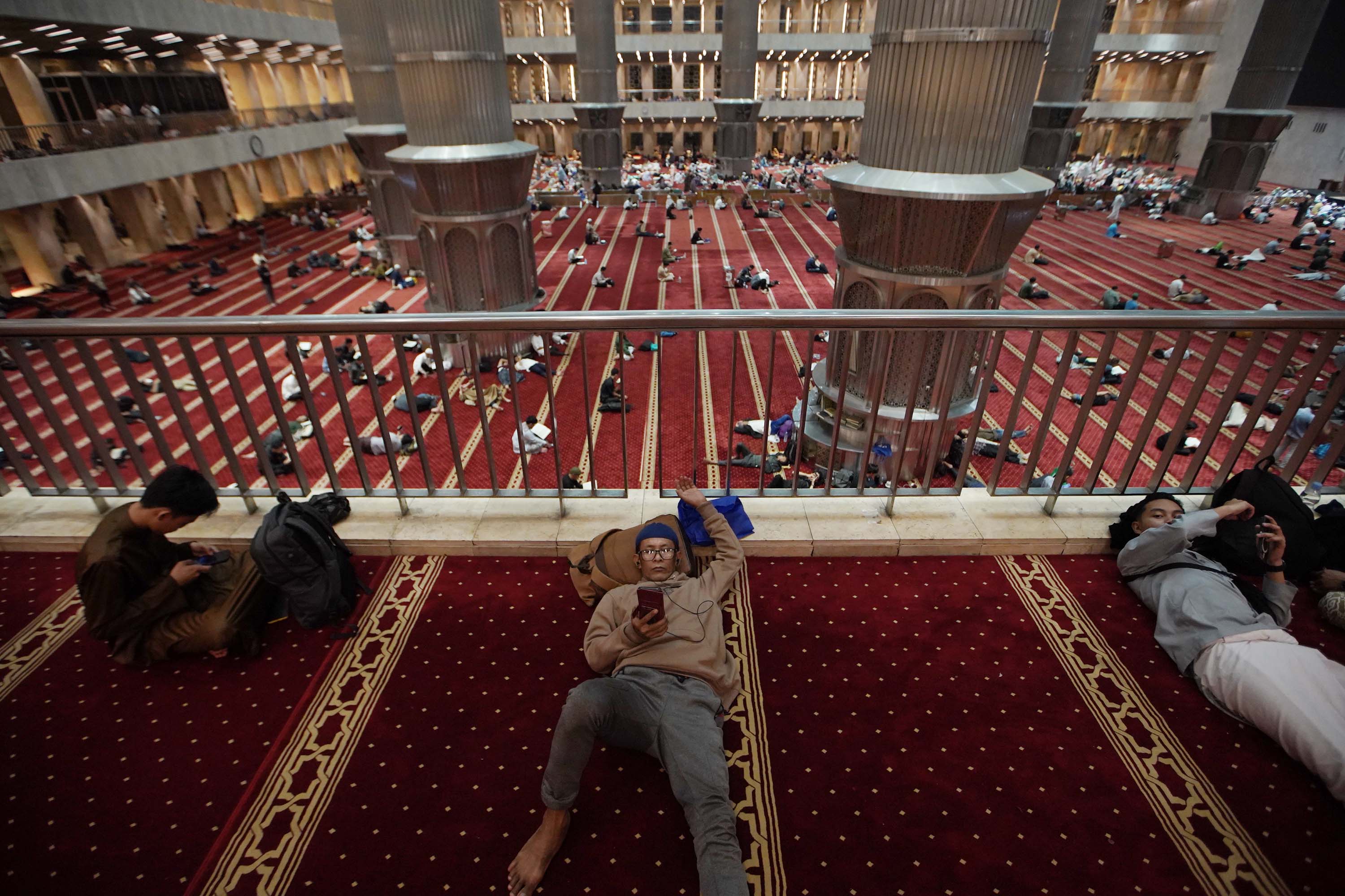 Ratusan Personel Disiagakan Jelang Malam Takbiran hingga Salat Id di Masjid Istiqlal