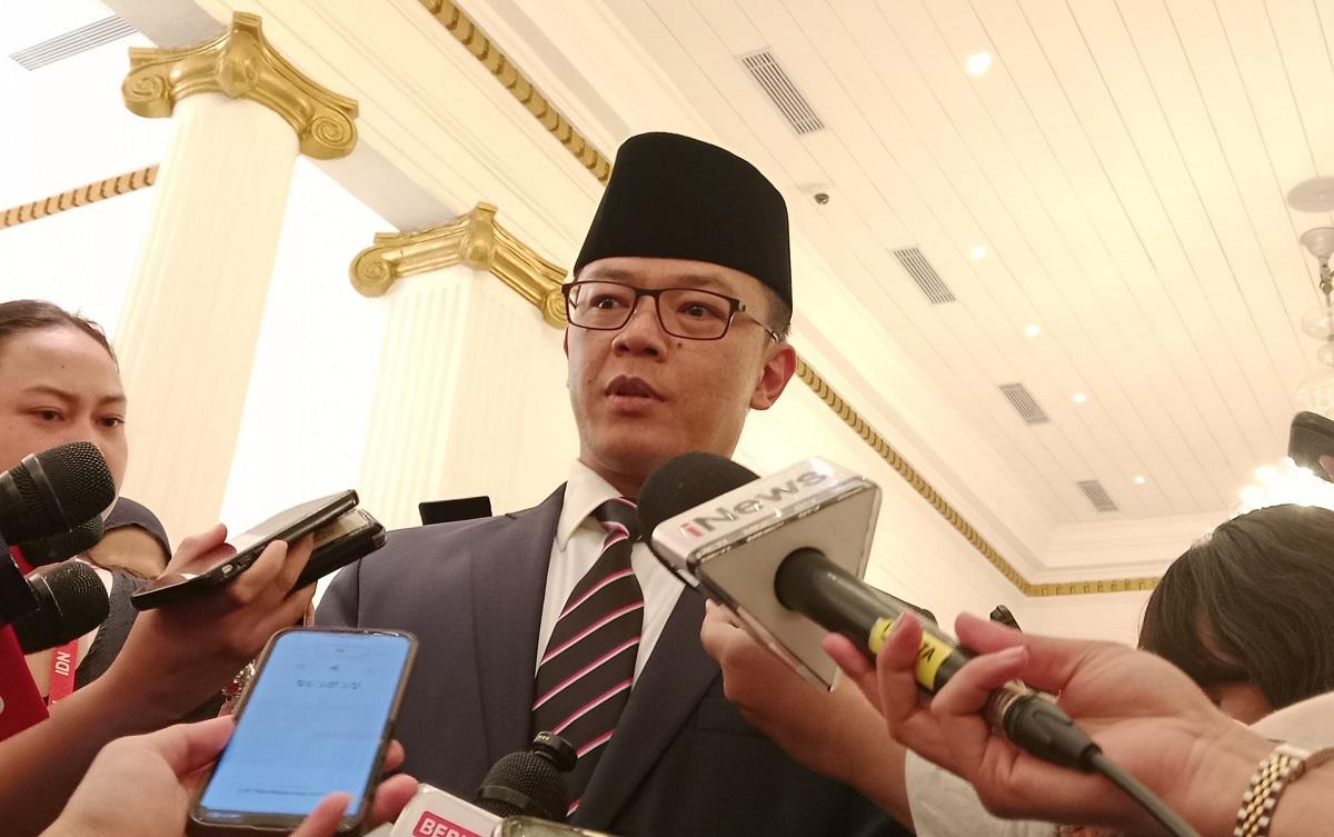 Sugiono Respons Kritik Dino Patti Djalal Soal Kunjungan Luar Negeri Prabowo: Kita Harus Bergaul