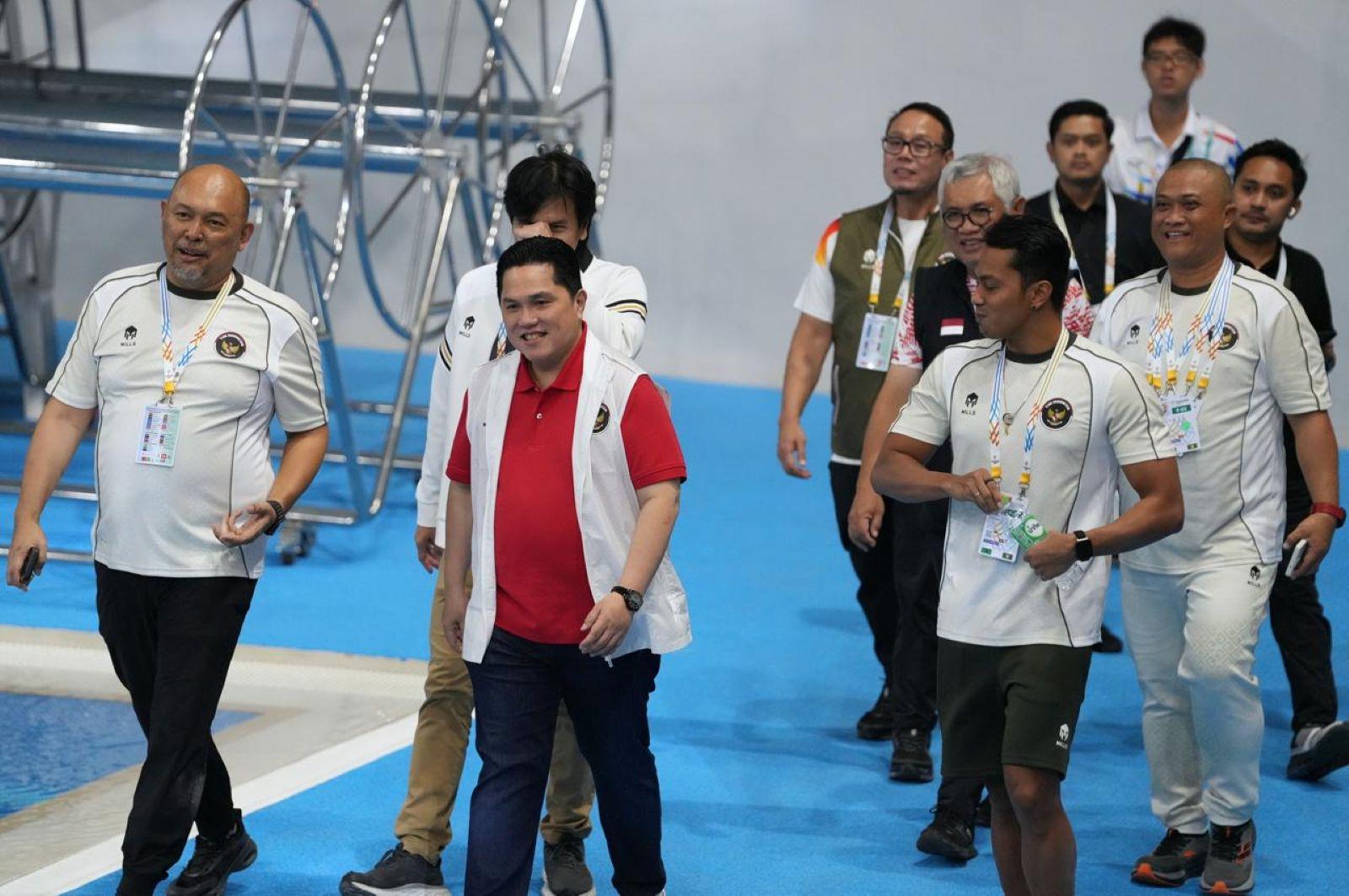 Kontingen Indonesia Lampaui Target Medali Emas Harian, Menpora Erick Thohir Puji Perjuangan Atlet