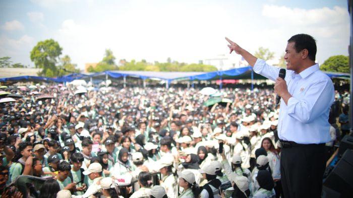 Mentan-Amran-hadiri-kegiatan-Orientasi-Diponegoro-Muda.jpg