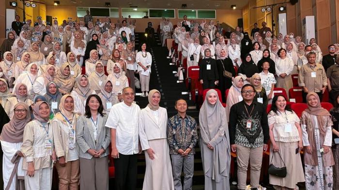 Merayakan-Literasi-Keluarga.jpg