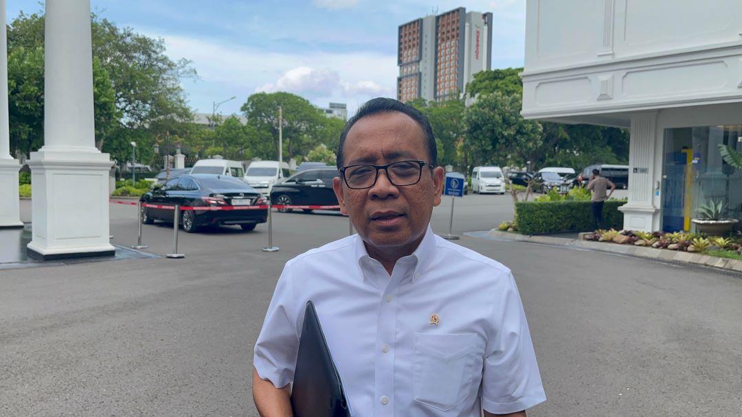 Menko PMK: Banjir Jabodetabek Jangan Sampai Merembet Jadi Isu Politik
