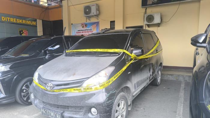 Mobil-Anggota-TNI-Penembak-Juru-Parkir.jpg