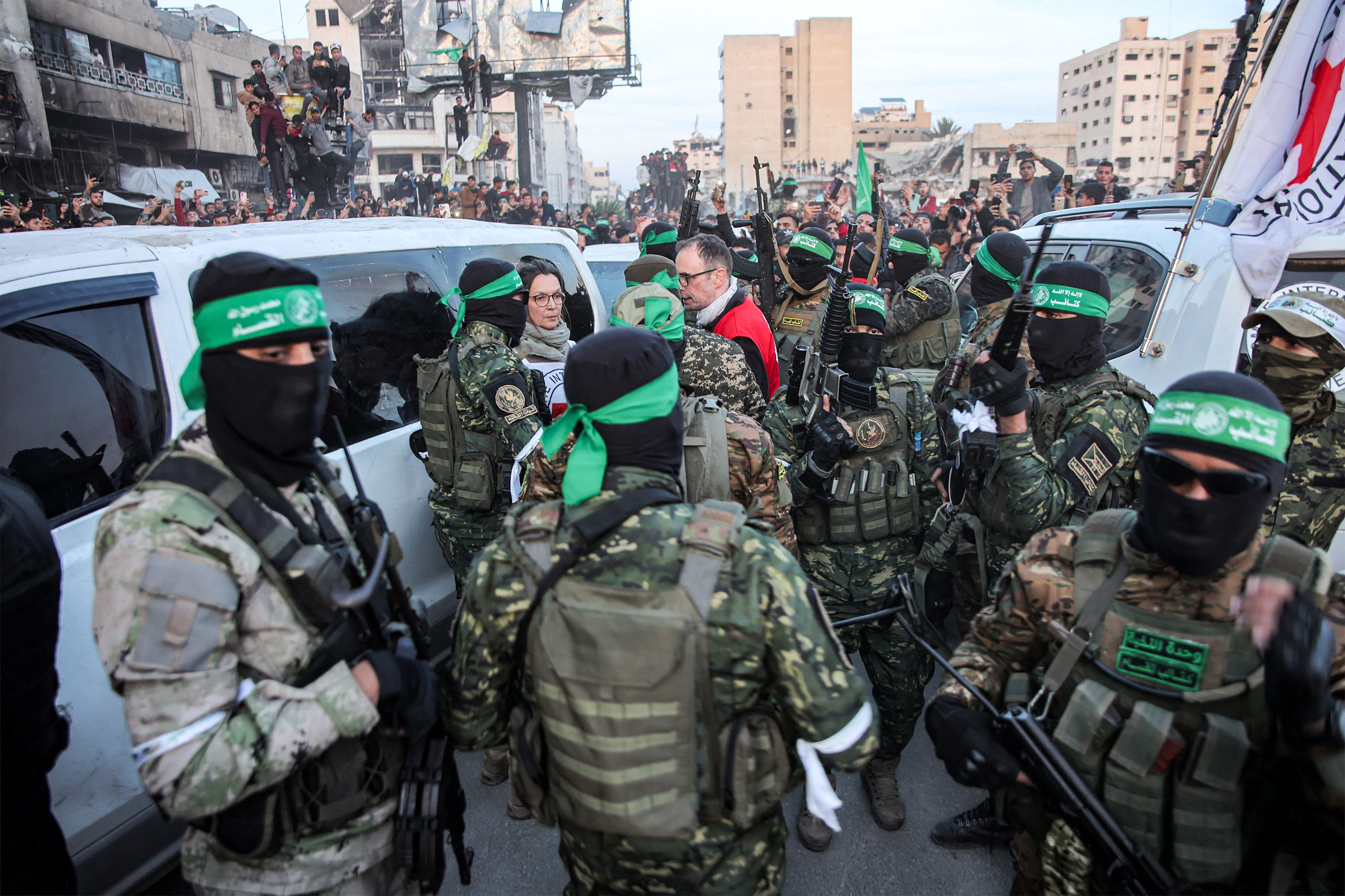 Trump Ingin Relokasi Warga Gaza ke Indonesia, Wakil Ketua Umum MUI Nilai  Hamas Ingin Dilemahkan - TribunNews.com