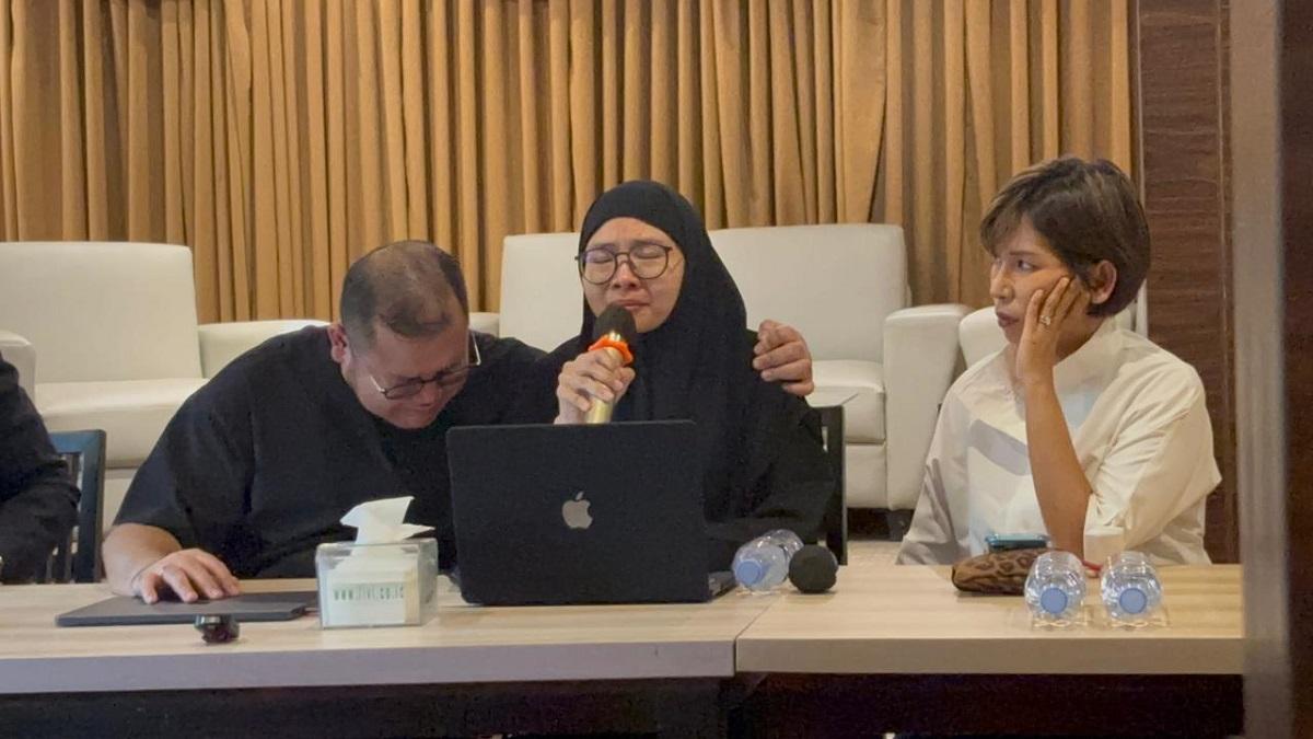 Tangis Istri Ibam Pecah, Suami Dituntut 15 Tahun dan Uang Pengganti Rp 16 M: Ga Tau Bayar dari Mana