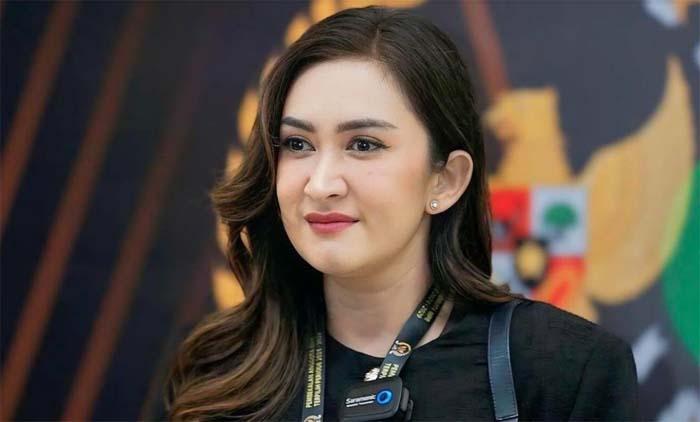 Sebut Gaji DPR Pantas Naik, Nafa Urbach Disanksi Penonaktifan 3 Bulan sebagai Anggota DPR
