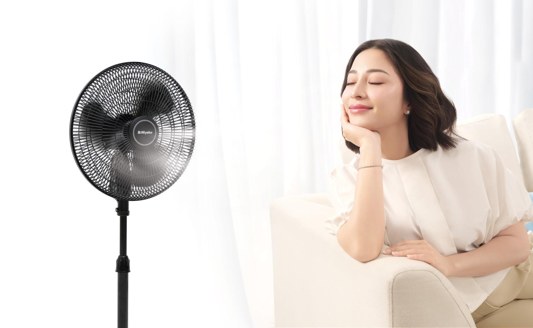 Nikita Willy Lanjutkan Kerja Sama Tahun Ketiga Bersama Miyako, Kini Hadir di Kategori Kipas Angin