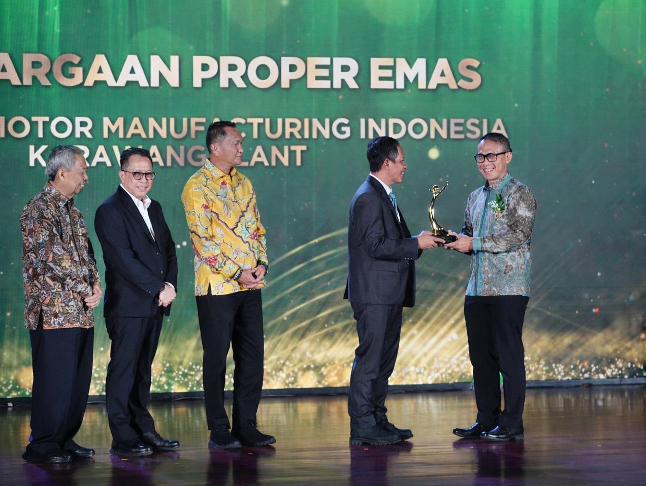 Perkuat Rantai Pasok Ramah Lingkungan, TMMIN Raih PROPER Emas dari KLH