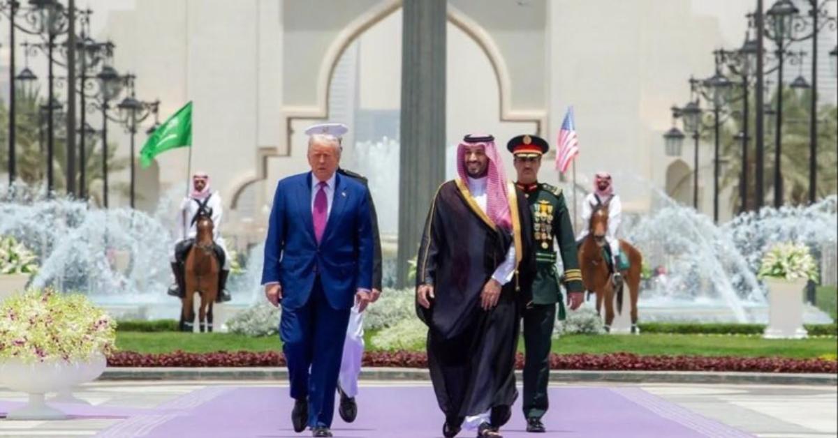 Pangeran-MBS-Ke-AS-Lobi-Trump-Setujui-Kerja-Sama-AI-Hingga-Nuklir-Senilai-600-Miliar-Dolar.jpg