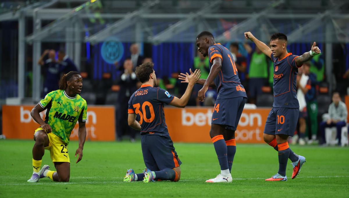 Para-pemain-Inter-Milan-merayakan-kemenangan-atas-Sassuolo-di-Liga-Italia.jpg