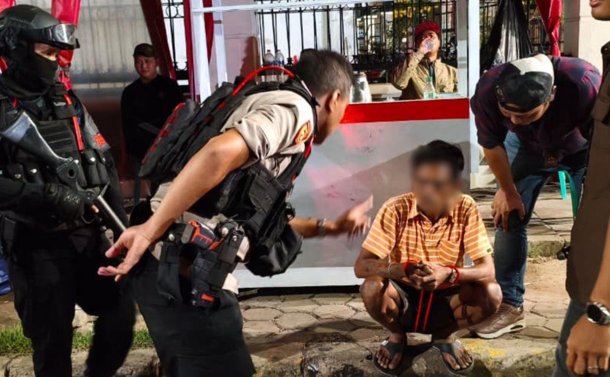 Brimob dan Polres Jakarta Utara Gelar Patroli, 3 Pria Pengguna Narkoba Diamankan di Warakas