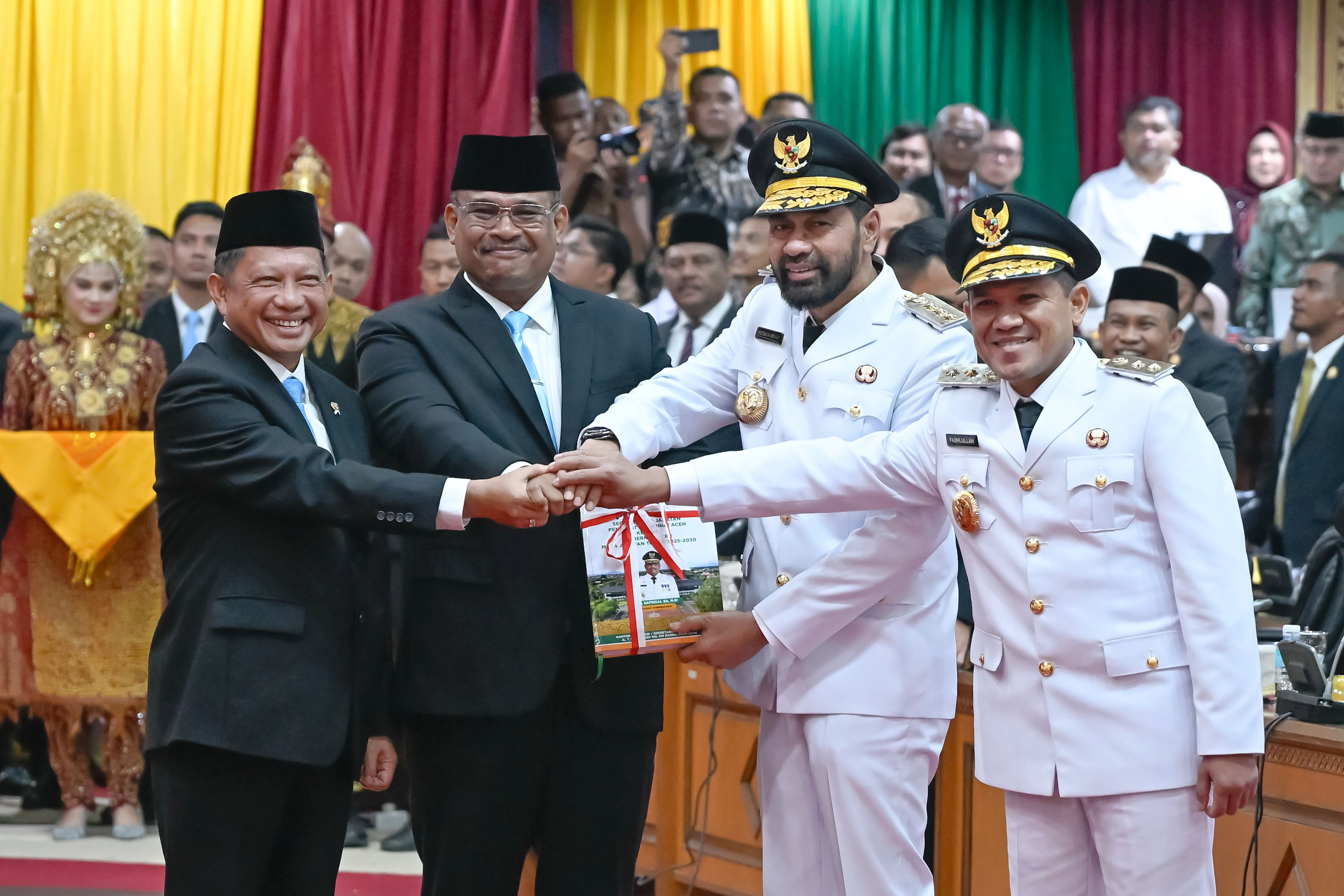 Adu Kekayaan Gubernur Aceh Muzakir Manaf Mualem dan Wagub Aceh Fadhlullah, Siapa Paling Unggul?