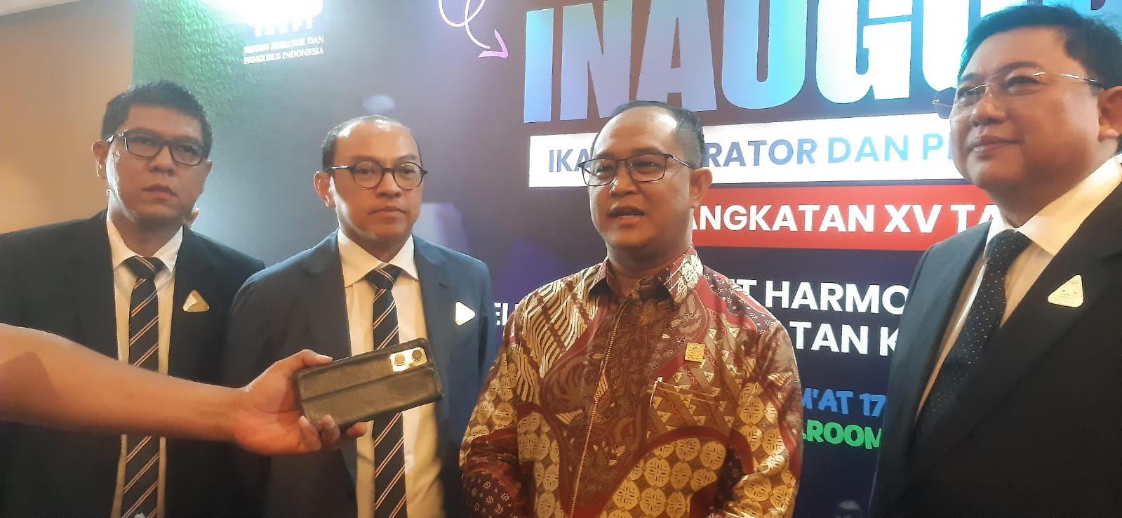 Lantik Pengurus Baru, Ikapi Tekankan Pentingnya Integritas dan Profesionalisme Kurator