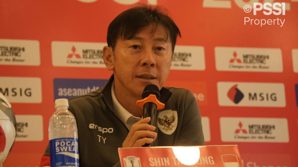 Pelatih-Timnas-Indonesia-Shin-Tae-yong-Konferensi-Pers-Piala-AFF-2024.jpg