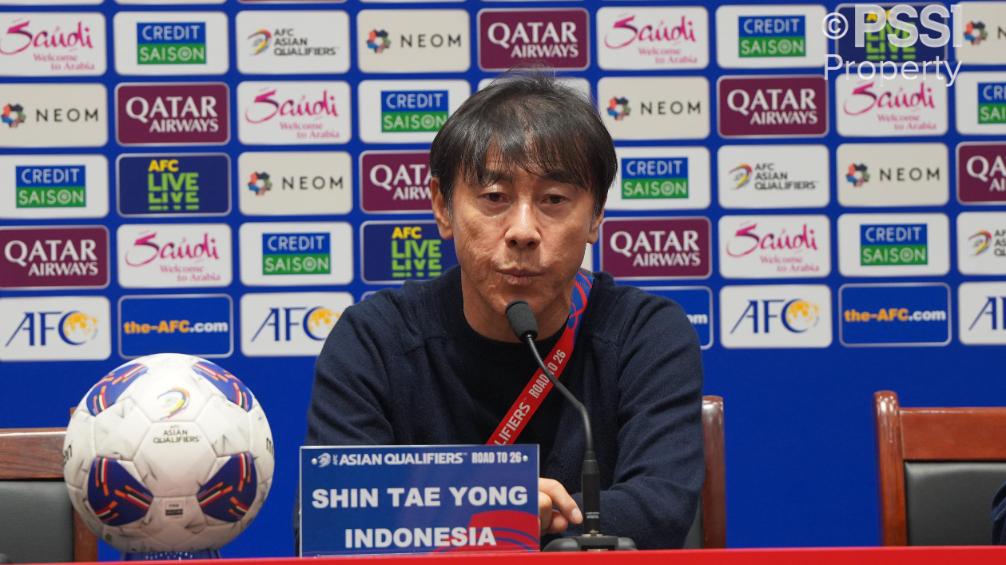 Pelatih-Timnas-Indonesia-Shin-Tae-yong-di-sesi-konferensi-pers-seusai-laga-melawan-China.jpg