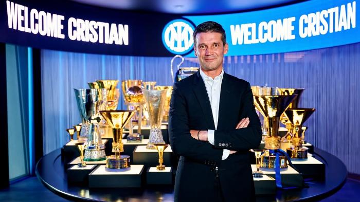 Pelatih-baru-Inter-Milan-Cristian-Chivu.jpg