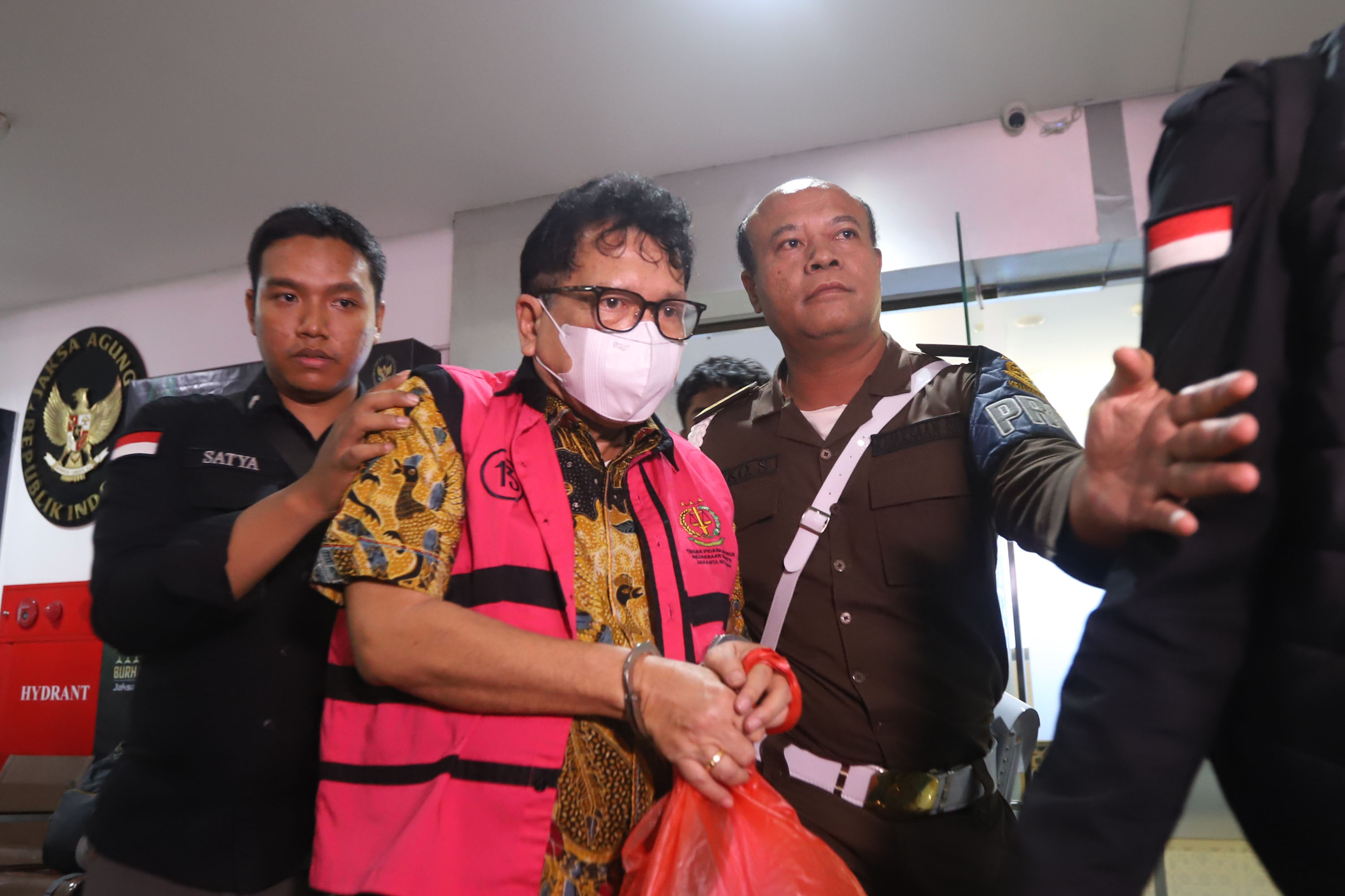TOK! Vonis Zarof Ricar Diperberat Jadi 18 Tahun dan Denda Rp 1 M