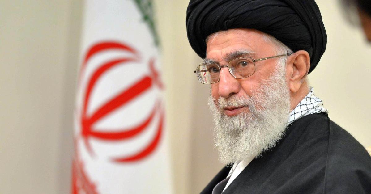 Khamenei Bongkar Dugaan Peran Trump dalam Kerusuhan Iran: Senjata AS hingga Jejak Mossad Jadi Bukti