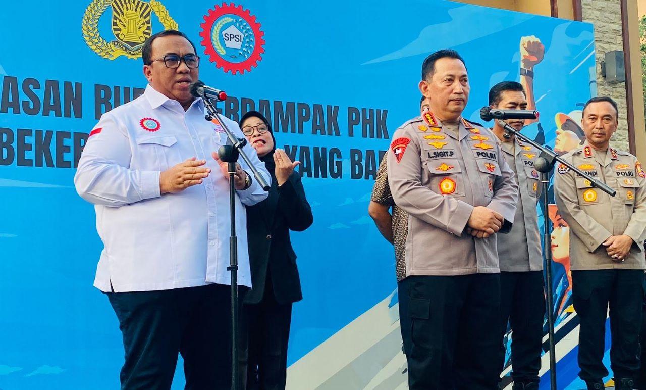 Penasihat-Kapolri-Andi-Gani-Nena-Wea-didampingi-Kapolri-Jenderal-Pol-Listyo-Sigit-Prabowo.jpg