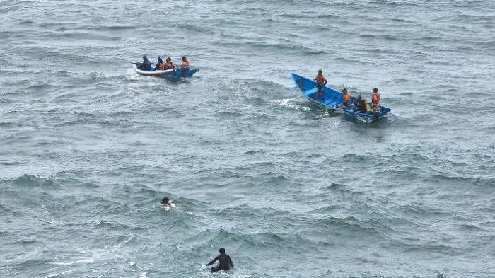 Pencarian-korban-hilang-Pantai-Drini-OK.jpg