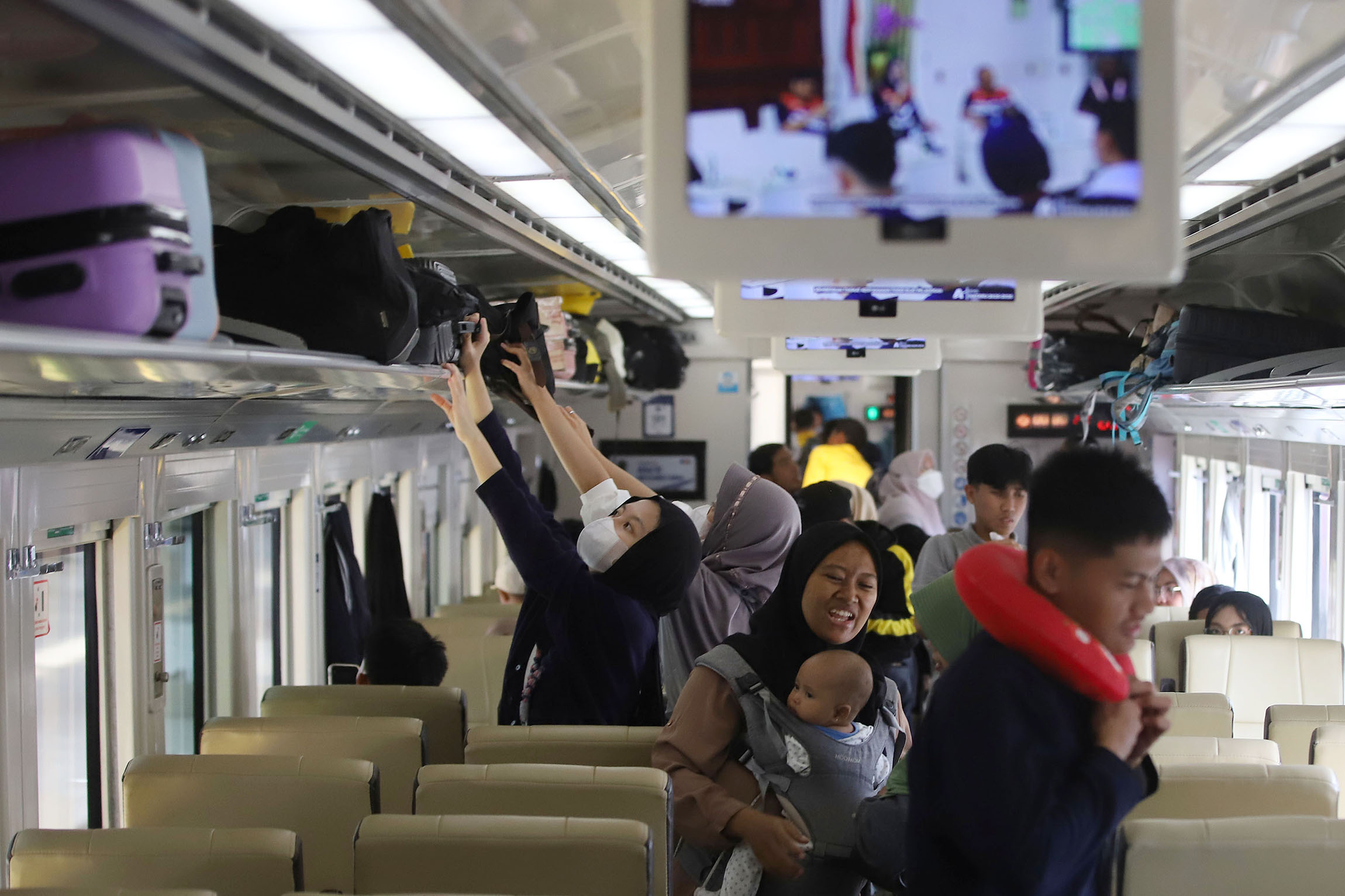 KAI Ingatkan Ketentuan Bagasi saat Libur Nataru 2025/2026, KALOG Express Jadi Solusi