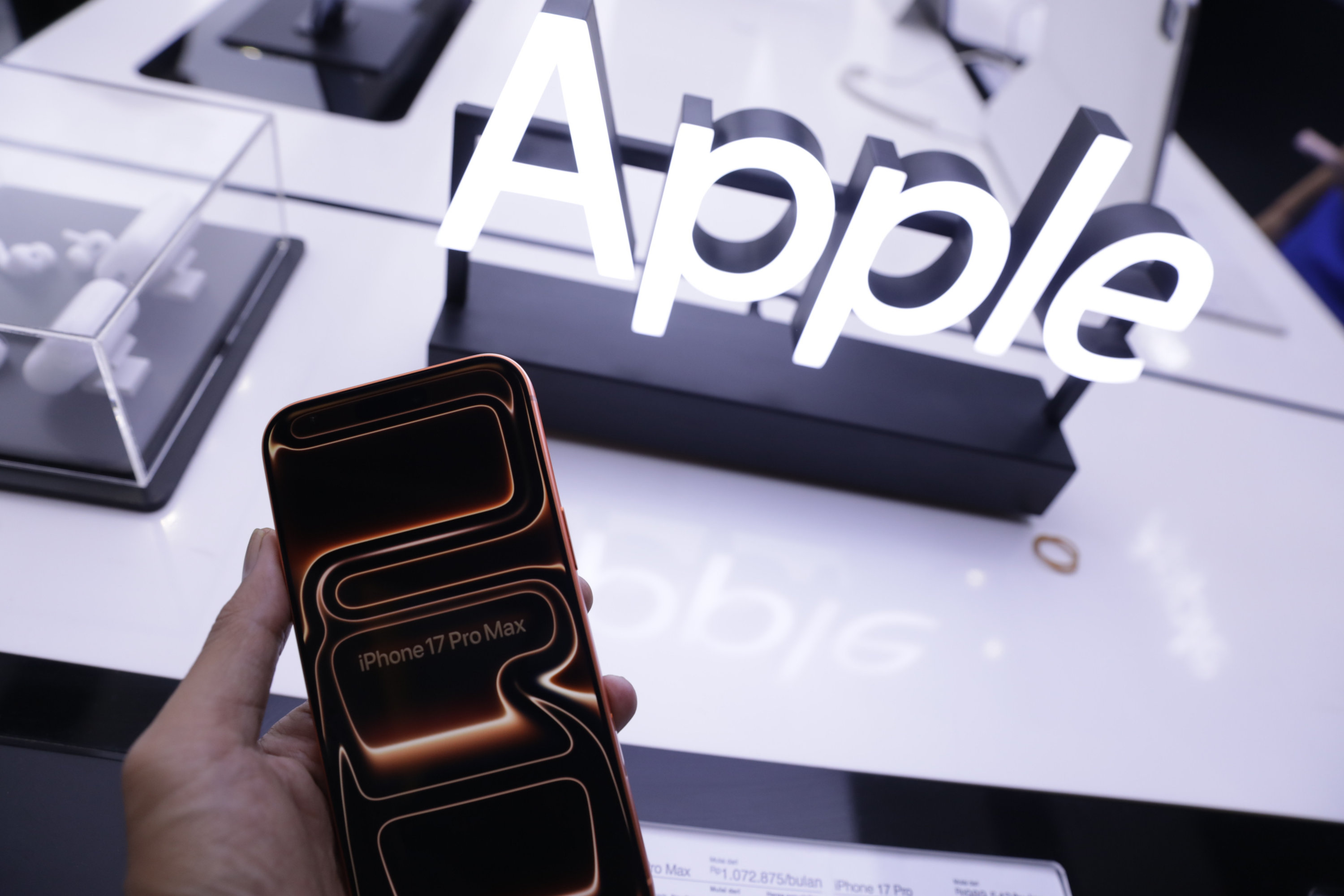 iPhone 18 Bakal Punya RAM 12GB dan Internet Satelit 5G