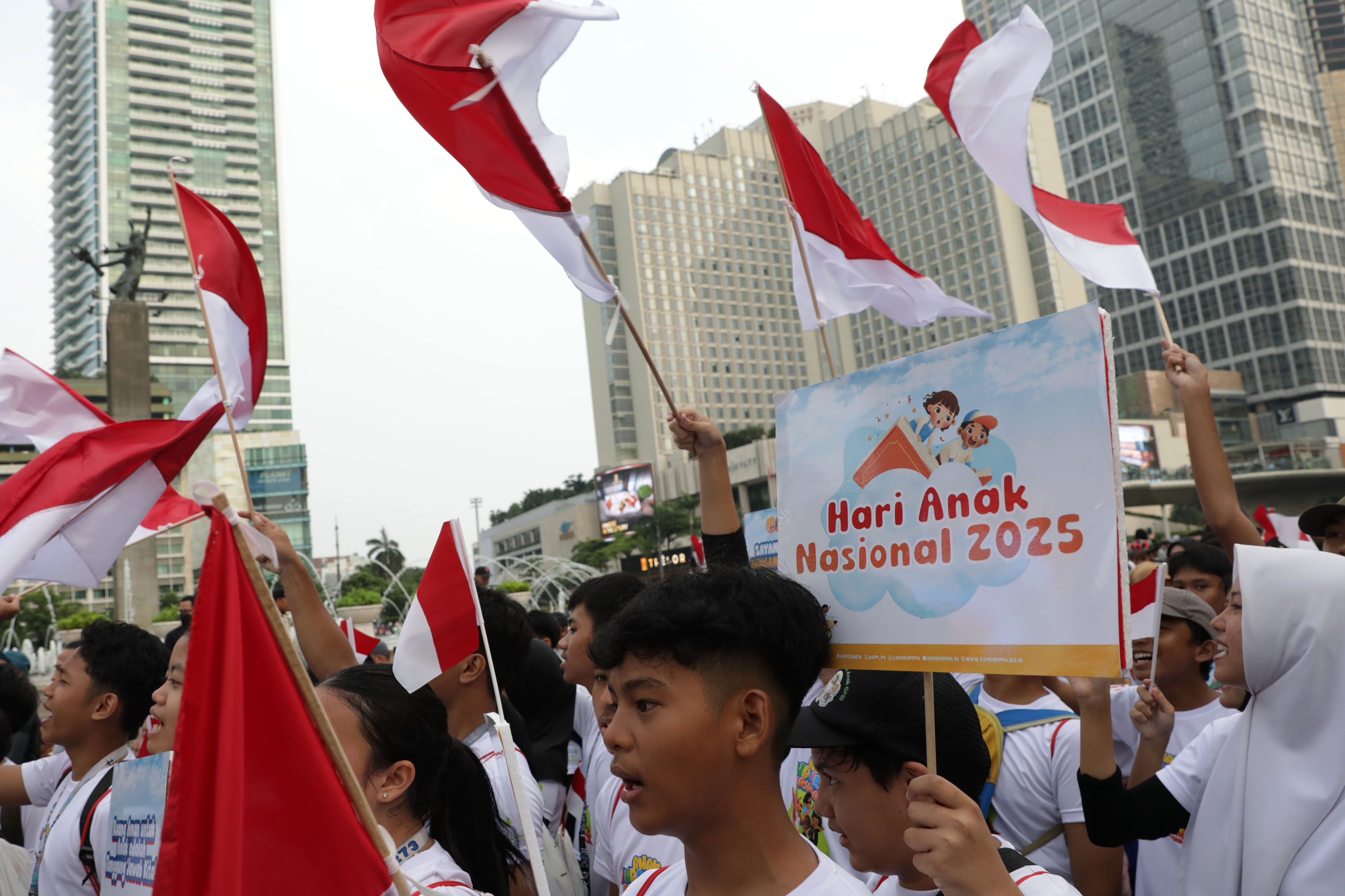 Peringatan-Hari-Anak-Nasional-di-Jakarta_20250720_165218.jpg