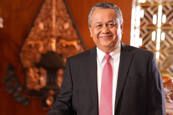 Perry-Warjiyo-kembali-menjabat-sebagai-Gubernur-Bank-Indonesia.jpg