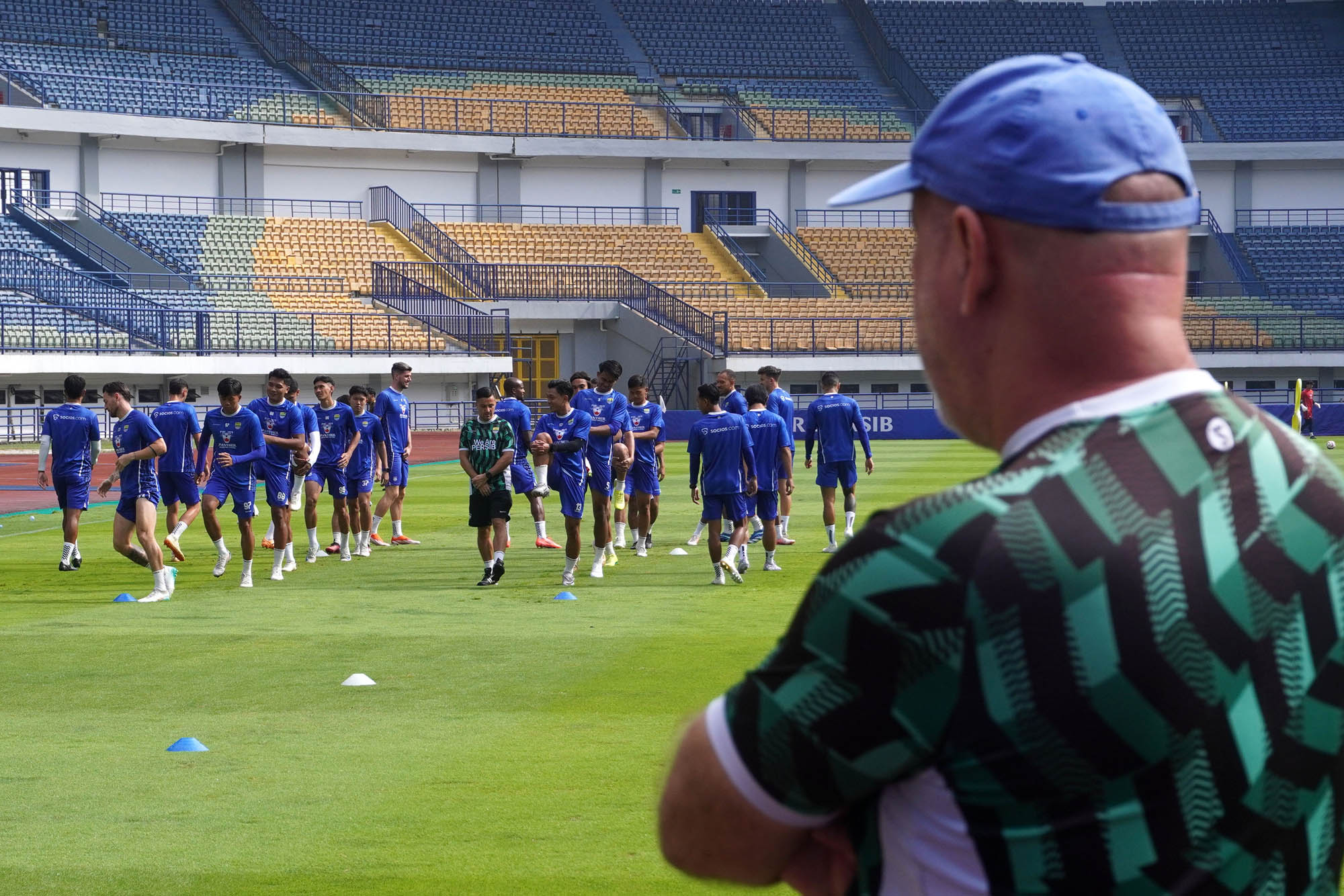 Persiapan-Persib-Bandung-Jelang-Lawan-Bali-United_20250417_172809.jpg