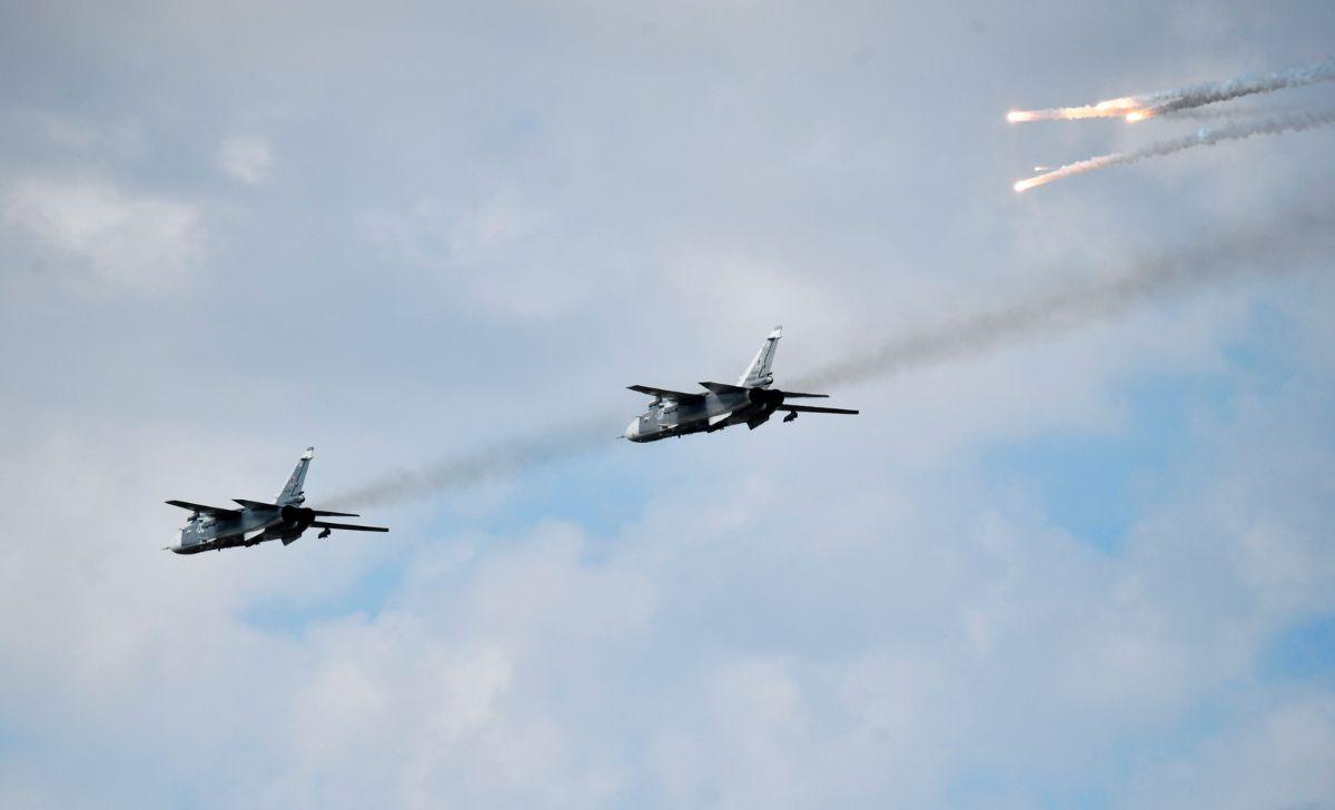 Pesawat-serang-Sukhoi-Su-24M-Rusia.jpg