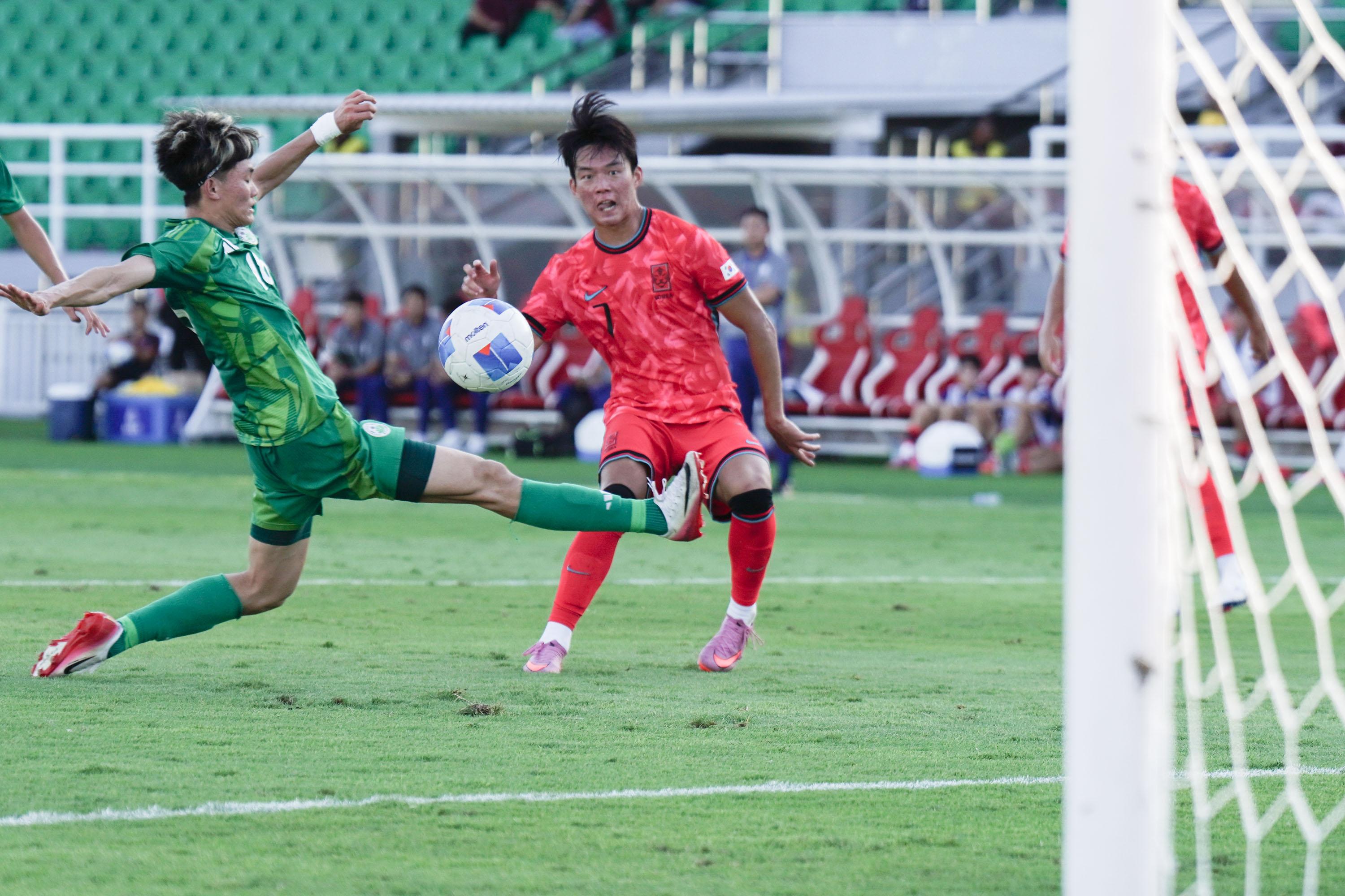 Pesepak-bola-Korea-Selatan-Park-Seungho.jpg