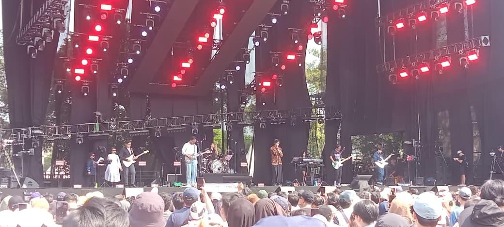 Roma Dibuat Kecewa, .Feast Mundur dari Pestapora 2025