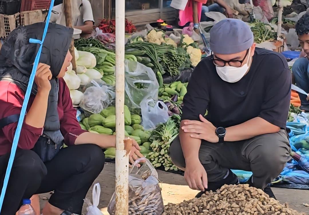 Pilar Saga Blusukan ke Pasar Serpong, Janji Tertibkan Kawasan Tanpa Rugikan Pedagang