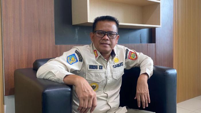 Plt-Kepala-Disporapar-Sukoharjo-Herdis-Kurnia-Wijaya.jpg