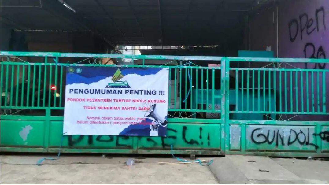 Ponpes-Pati-Ditutup-Pencabulan-12312wasrfaws.jpg