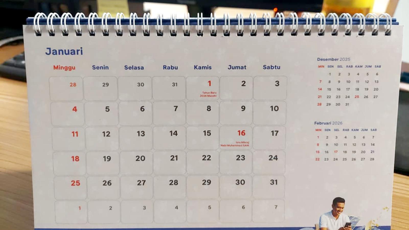Potret-kalender-Januari-2026-diambil-Senin.jpg