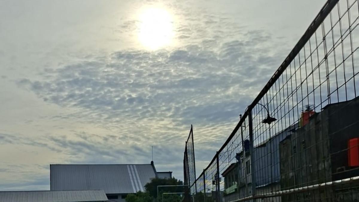 Prakiraan Cuaca 3 Ibu Kota di Indonesia Timur Besok Sabtu 27 Desember 2025:  Jayapura - Ambon Cerah