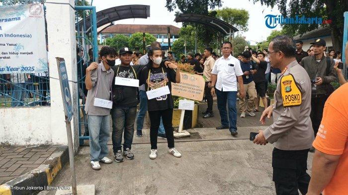 Prarekonstruksi-Mahasiswa-UKI.jpg